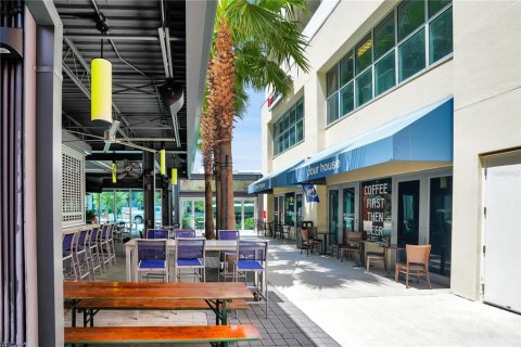 Condo in Tampa, Florida, 1 bedroom  № 2119629 - photo 29