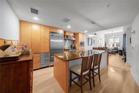 Condo in Tampa, Florida, 1 bedroom  № 2119629 - photo 3