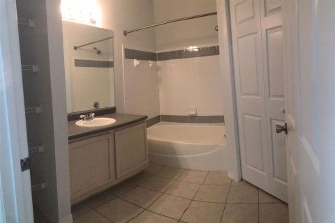 Condominio en alquiler en Orlando, Florida, 2 dormitorios, 102.84 m2 № 2094663 - foto 21