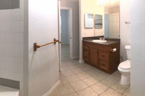 Condominio en alquiler en Orlando, Florida, 2 dormitorios, 102.84 m2 № 2094663 - foto 18
