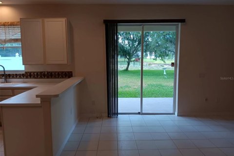 House in Tampa, Florida 4 bedrooms, 274.9 sq.m. № 2234205 - photo 7
