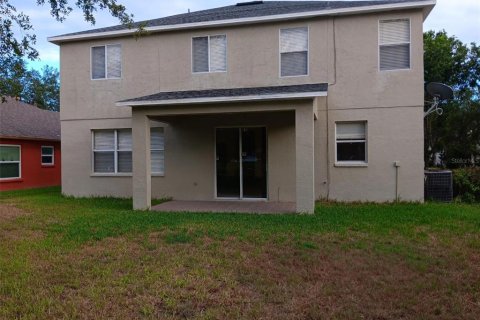 House in Tampa, Florida 4 bedrooms, 274.9 sq.m. № 2234205 - photo 11