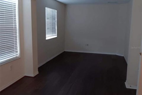 House in Tampa, Florida 4 bedrooms, 274.9 sq.m. № 2234205 - photo 28