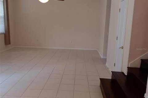 House in Tampa, Florida 4 bedrooms, 274.9 sq.m. № 2234205 - photo 12