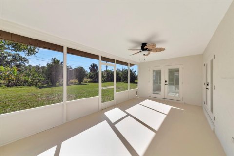 House in Venice, Florida 2 bedrooms, 110.83 sq.m. № 2430410 - photo 28