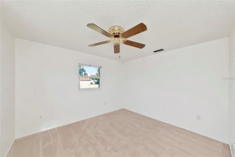House in Venice, Florida 2 bedrooms, 110.83 sq.m. № 2430410 - photo 20