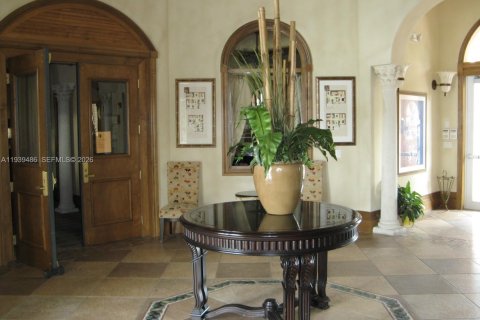 Condo in Miramar, Florida, 1 bedroom  № 1997471 - photo 21