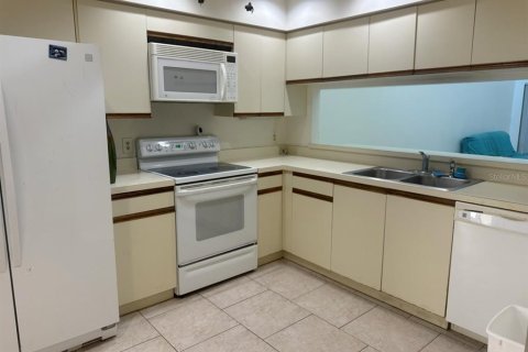 Copropriété à vendre à Saint Petersburg, Floride: 2 chambres, 133.78 m2 № 2296537 - photo 11