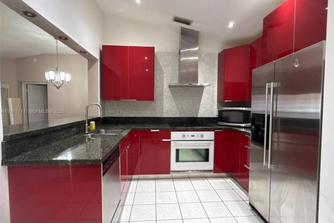 Condo in Pembroke Pines, Florida, 3 bedrooms  № 2036390 - photo 15