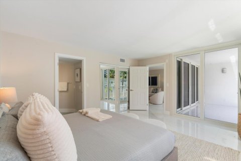 Condominio en venta en Fort Lauderdale, Florida, 3 dormitorios, 132.39 m2 № 2377260 - foto 13