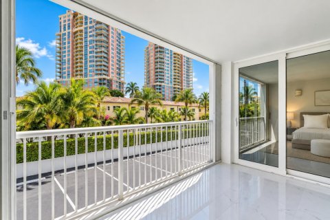 Condominio en venta en Fort Lauderdale, Florida, 3 dormitorios, 132.39 m2 № 2377260 - foto 20