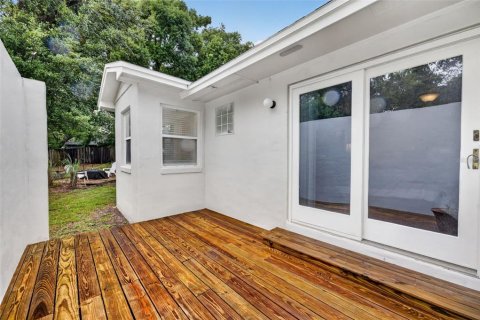 House in Longwood, Florida 4 bedrooms, 225.2 sq.m. № 2400263 - photo 30