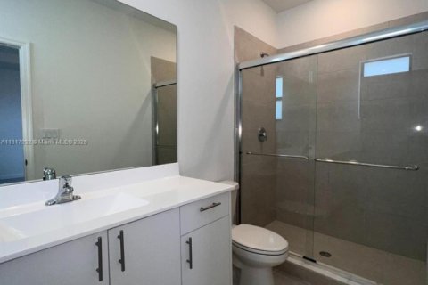 Townhouse in Homestead, Florida 3 bedrooms, 149.76 sq.m. № 1774585 - photo 10
