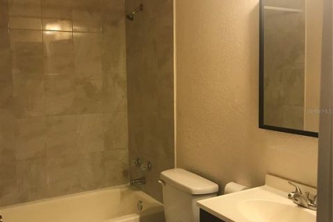 Copropriété à louer à Orlando, Floride: 2 chambres, 93.55 m2 № 2306471 - photo 9