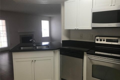Copropriété à louer à Orlando, Floride: 2 chambres, 93.55 m2 № 2306471 - photo 5