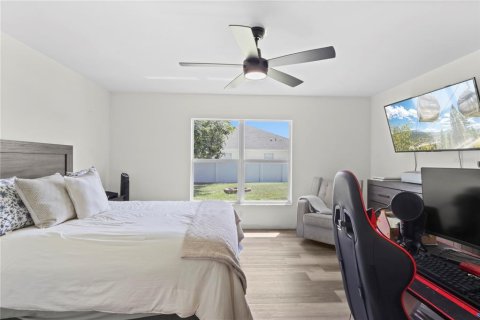 House in North Port, Florida 4 bedrooms, 171.96 sq.m. № 1916461 - photo 30