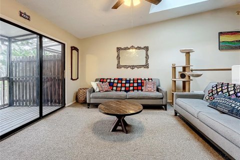 Adosado en venta en Pinellas Park, Florida, 2 dormitorios, 115.66 m2 № 1512002 - foto 9
