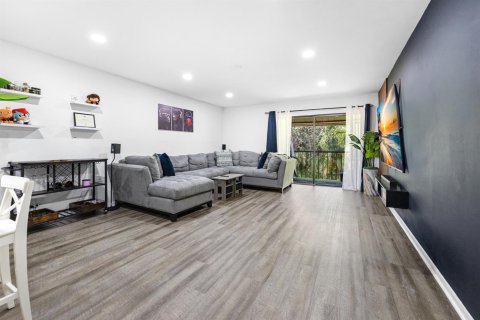 Copropriété à vendre à Boca Raton, Floride: 2 chambres, 130.71 m2 № 2325428 - photo 3
