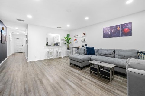 Copropriété à vendre à Boca Raton, Floride: 2 chambres, 130.71 m2 № 2325428 - photo 6