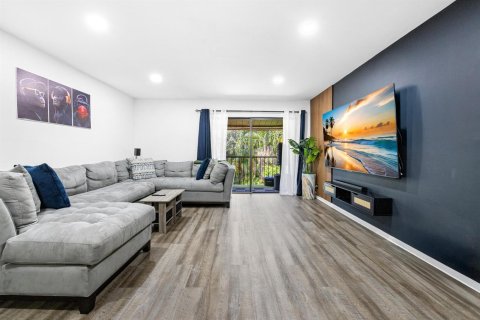 Copropriété à vendre à Boca Raton, Floride: 2 chambres, 130.71 m2 № 2325428 - photo 4