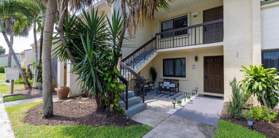 Condo à Boca Raton, Floride, 2 chambres  № 2325428