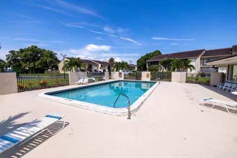 Copropriété à vendre à Boca Raton, Floride: 2 chambres, 130.71 m2 № 2325428 - photo 30