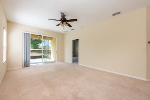 House in Clermont, Florida 2 bedrooms, 139.63 sq.m. № 1716725 - photo 12