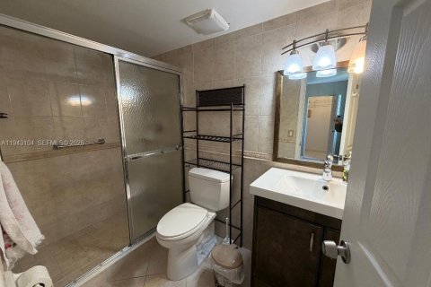 Condominio en venta en Miami, Florida, 2 dormitorios, 93.37 m2 № 2000478 - foto 8