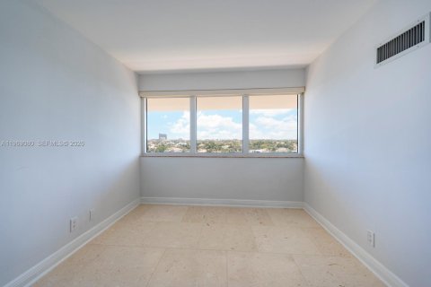Condominio en alquiler en Fort Lauderdale, Florida, 2 dormitorios, 130.25 m2 № 2030063 - foto 21