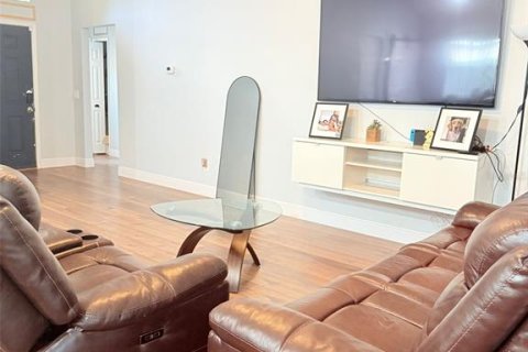 Casa en alquiler en Clermont, Florida, 4 dormitorios, 157.84 m2 № 1740440 - foto 8