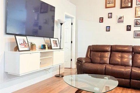 Casa en alquiler en Clermont, Florida, 4 dormitorios, 157.84 m2 № 1740440 - foto 7