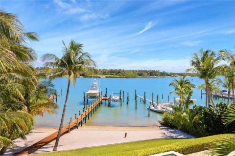 Casa en venta en Jupiter, Florida, 5 dormitorios, 469.34 m2 № 1859475 - foto 29