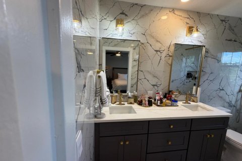 Adosado en venta en Deerfield Beach, Florida, 3 dormitorios, 144.37 m2 № 2183880 - foto 19