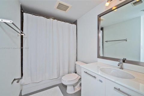 Copropriété à louer à Miami, Floride: 1 chambre, 104.14 m2 № 1971345 - photo 9