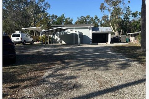 Commercial property in Saint Petersburg, Florida № 1759829 - photo 5