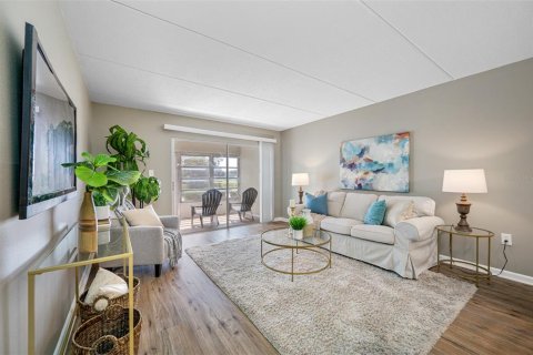 Condominio en venta en Dunedin, Florida, 2 dormitorios, 86.77 m2 № 1575116 - foto 14