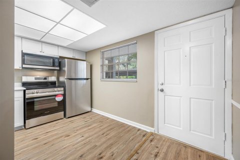 Condominio en venta en Dunedin, Florida, 2 dormitorios, 86.77 m2 № 1575116 - foto 3