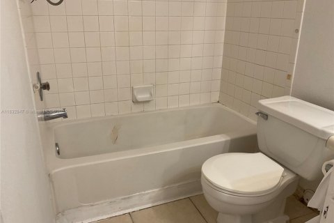 Снять в аренду кондоминиум в Маргит, Флорида 1 спальня, 66.15м2, № 1962611 - фото 14