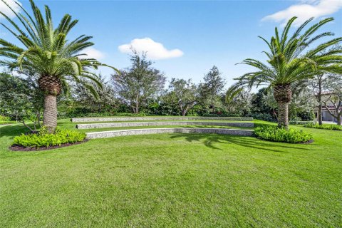 Купить виллу или дом в Пайнкрест, Флорида 6 спален, 594.39м2, № 2043690 - фото 23