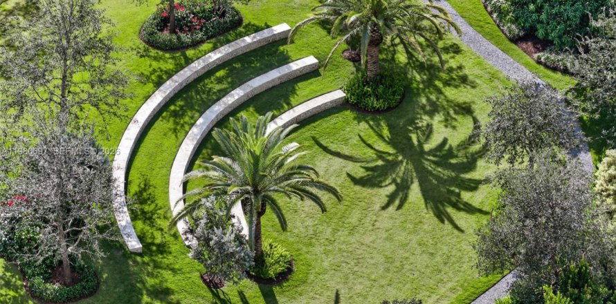 Дом в Пайнкрест, Флорида 6 спален, 594.39м2 № 2043690