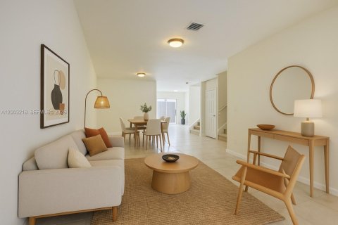 Townhouse in Miami, Florida 3 bedrooms, 158.03 sq.m. № 2066581 - photo 3