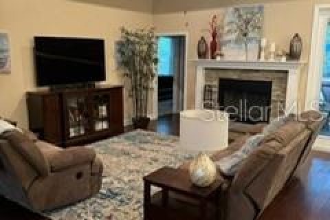 Casa en alquiler en Gainesville, Florida, 4 dormitorios, 229.93 m2 № 1910449 - foto 2