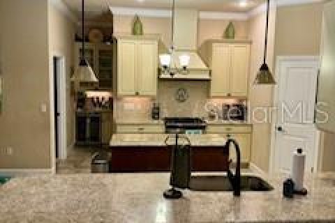 Casa en alquiler en Gainesville, Florida, 4 dormitorios, 229.93 m2 № 1910449 - foto 4