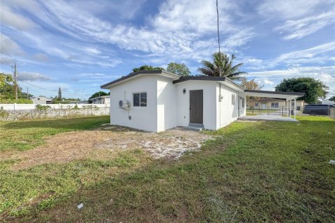 Villa ou maison à vendre à Homestead, Floride: 3 chambres, 75.81 m2 № 1987141 - photo 20