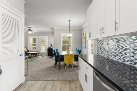 Condo in Celebration, Florida, 2 bedrooms  № 1737129 - photo 19
