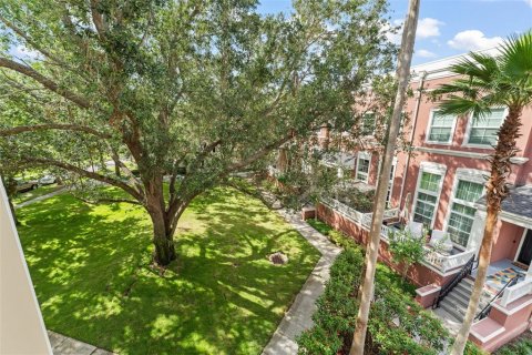 Condo in Celebration, Florida, 2 bedrooms  № 1737129 - photo 8