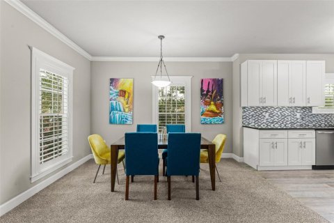 Condo in Celebration, Florida, 2 bedrooms  № 1737129 - photo 13