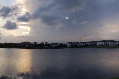 Снять в аренду виллу или дом в Хайалиа, Флорида 3 спальни, 212.75м2, № 2017510 - фото 8