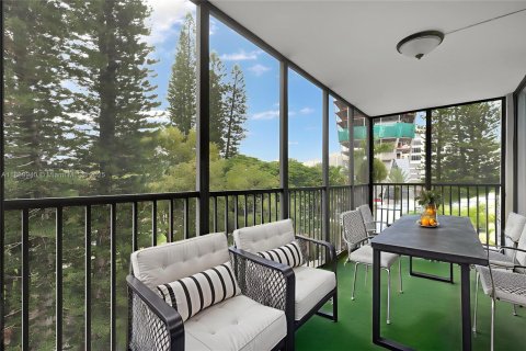 Copropriété à vendre à Aventura, Floride: 2 chambres, 121.52 m2 № 1923090 - photo 14