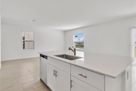 Casa en alquiler en Parrish, Florida, 4 dormitorios, 173.73 m2 № 1545859 - foto 8